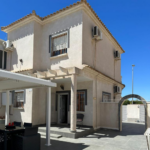 foto galerij met binnen en buitenfoto’s van onze spaanse villa met prive zwembad la casa de melvino villa huren costa blanca benijofar quesada
