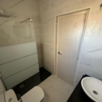 badkamer foto galerij met binnen en buitenfoto’s van onze spaanse villa met prive zwembad la casa de melvino villa huren costa blanca benijofar quesada